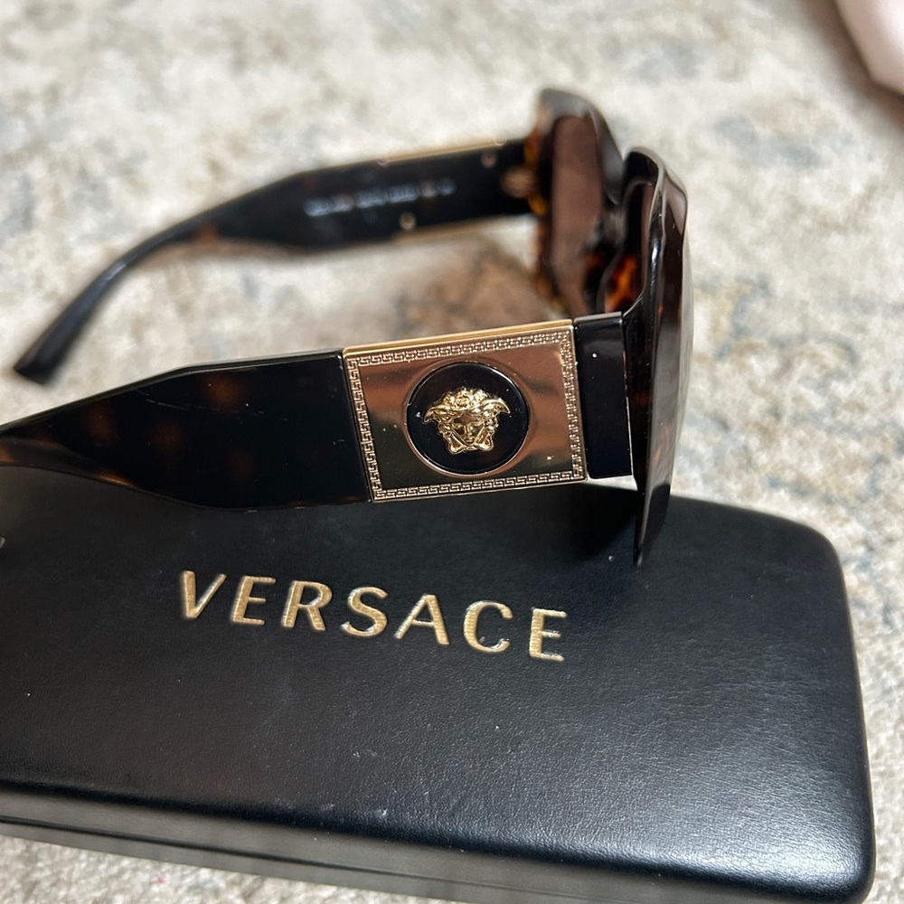 Versace Tortoise Shell Sunglasses - image 3